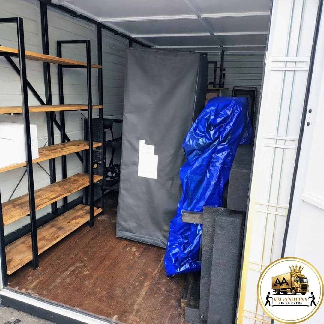 ARGANDONA KING MOVERS storage moves job